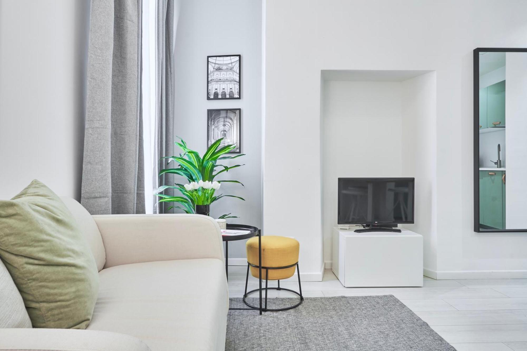 Elegante Appartamento Minimal Dai Tocchi Botanici Milano Ngoại thất bức ảnh