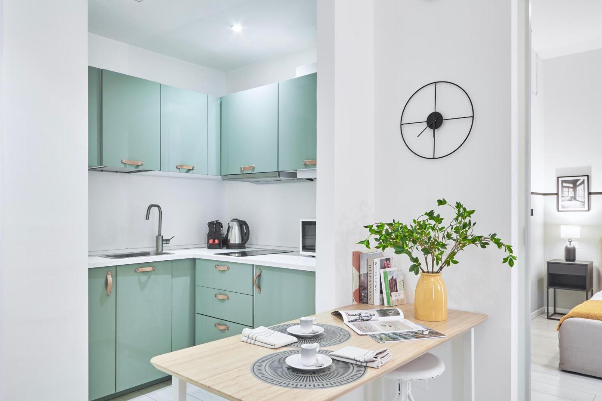 Elegante Appartamento Minimal Dai Tocchi Botanici Milano Ngoại thất bức ảnh